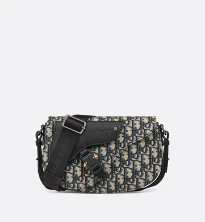 Pouch mit Reißverschluss und Riemen