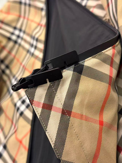 "Berry" Reversible Windbreaker