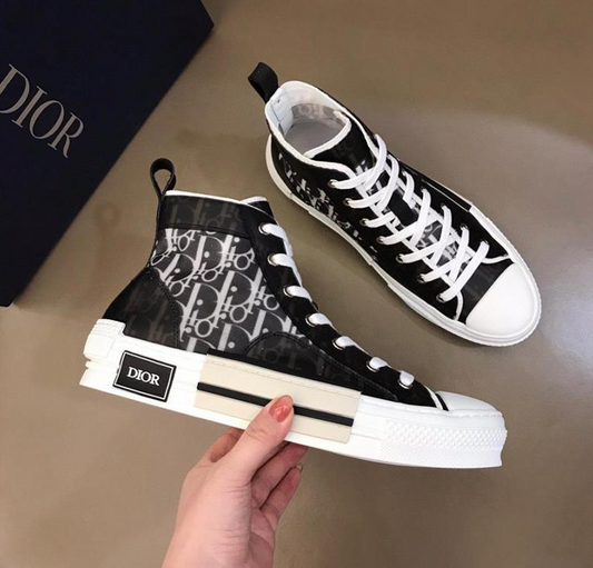 Dior B23