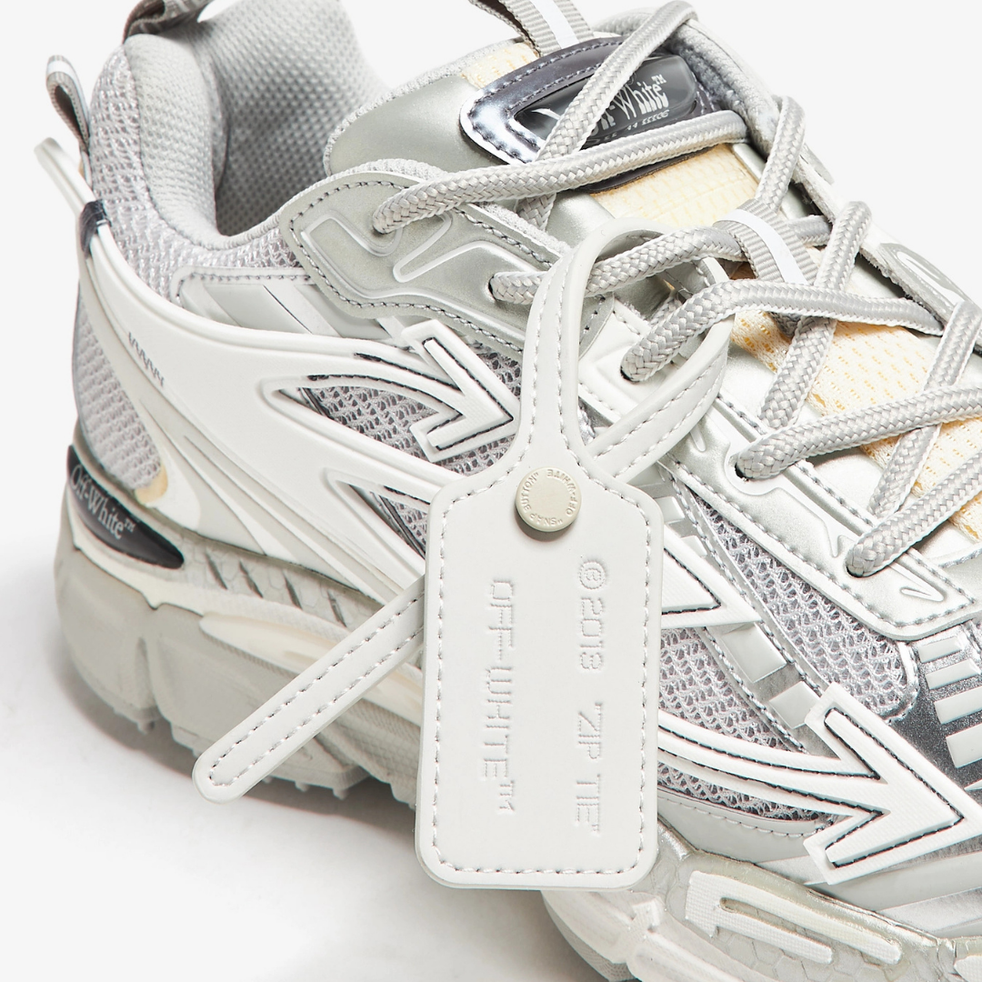 Off 'Be Right Back' Silver White