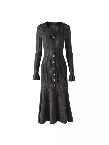 Strick-Midikleid mit Knopfleiste