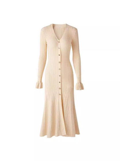 Strick-Midikleid mit Knopfleiste